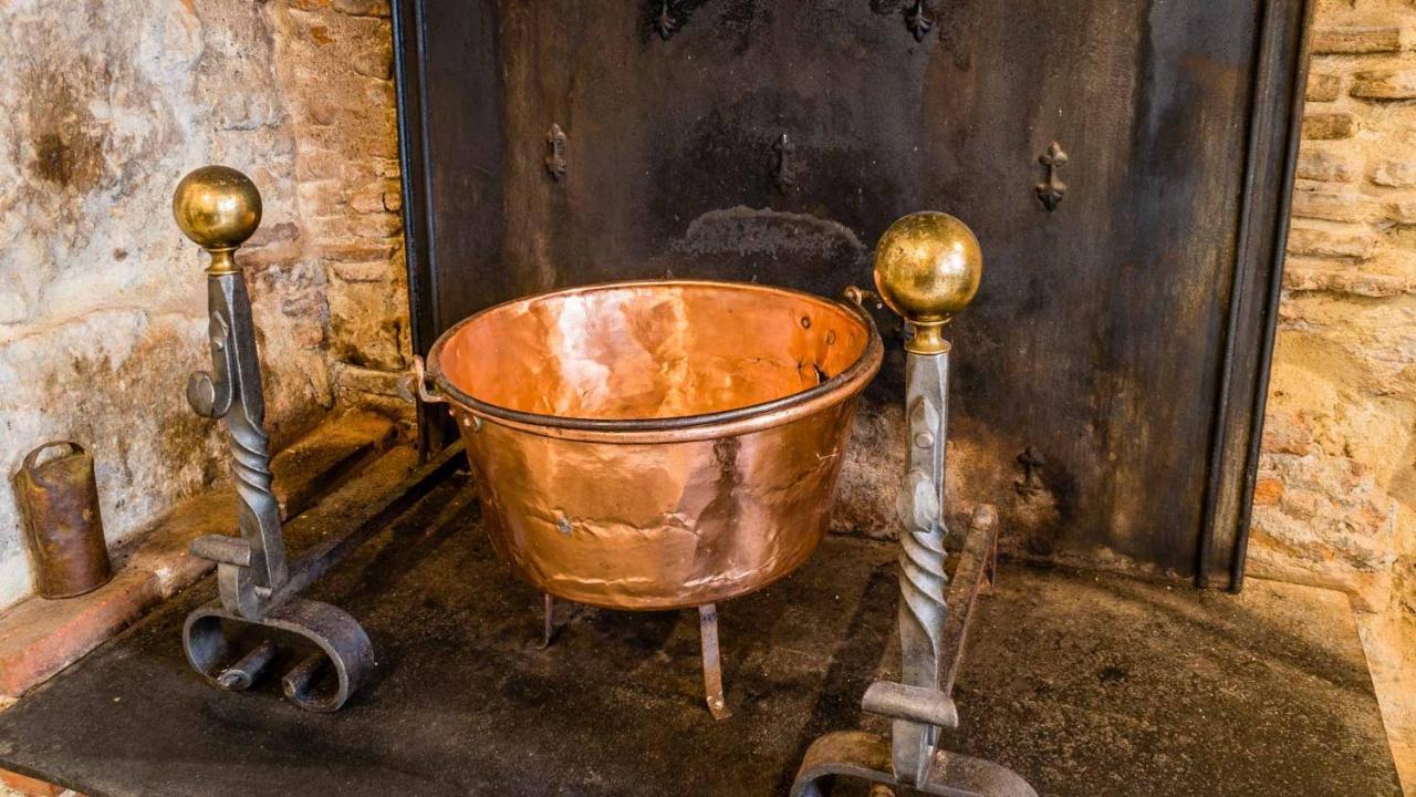 Maison Pierre Loti, Gite Historique Et Spacieux En Vallee De La Dordogne Bretenoux Bagian luar foto