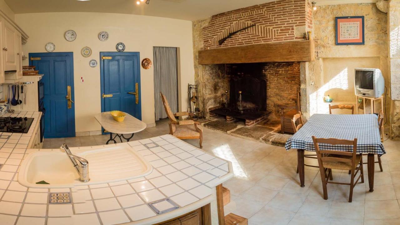 Maison Pierre Loti, Gite Historique Et Spacieux En Vallee De La Dordogne Bretenoux Bagian luar foto