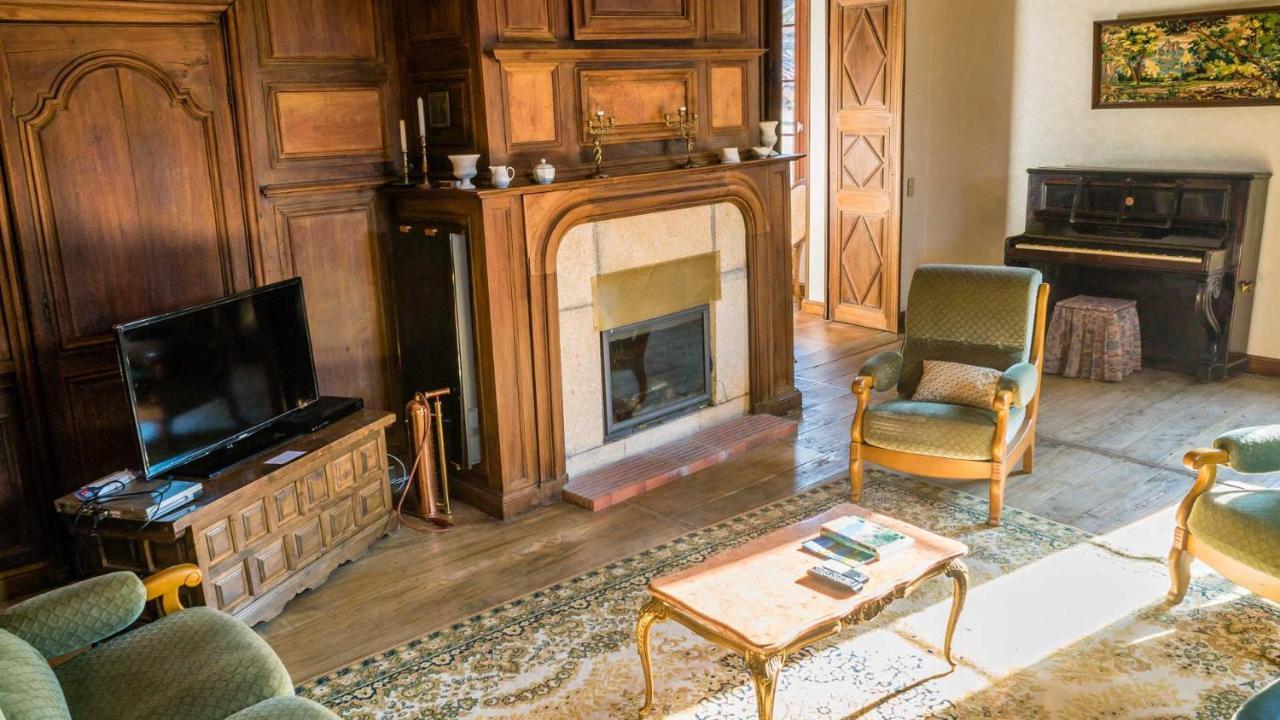 Maison Pierre Loti, Gite Historique Et Spacieux En Vallee De La Dordogne Bretenoux Bagian luar foto